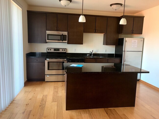 Kitchen - 2628 Arbor Dr