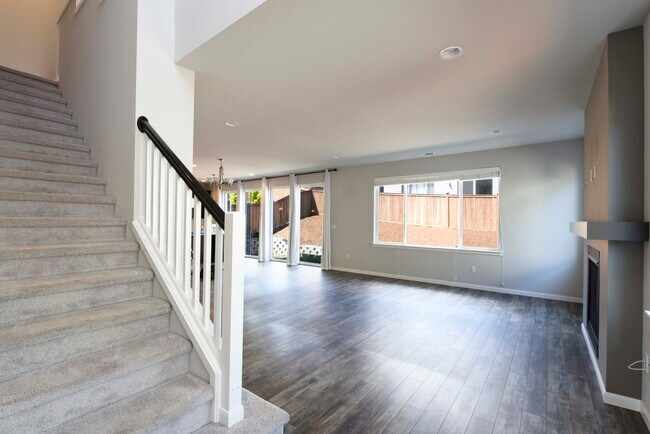 Main Floor - 2436 NE Boulderstone Ct