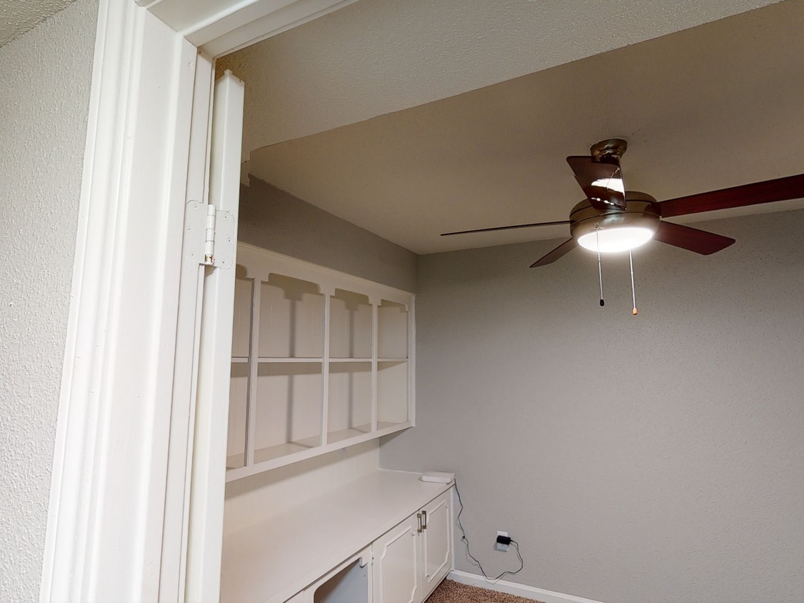 Photo - Weston Medical Center Apartments