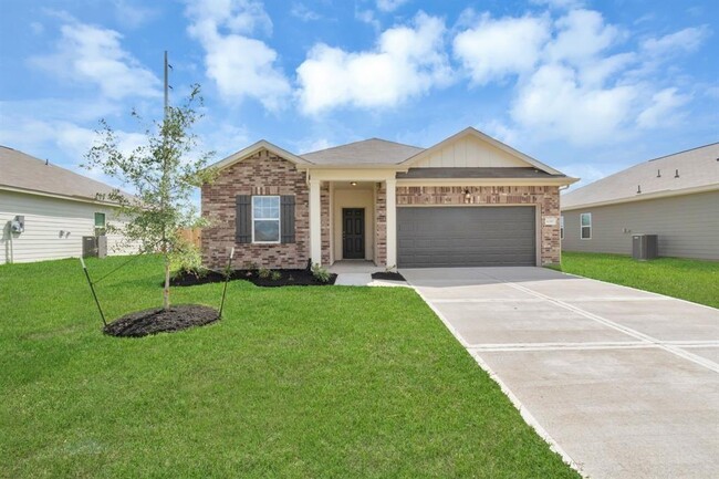 Building Photo - 6318 Highland Heights Dr