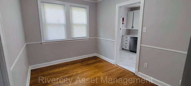 Foto del edificio - 3584 Kearney Ave