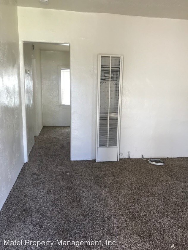 Foto principal - 2301 5th St