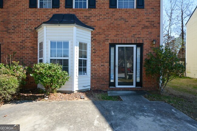 Foto del edificio - 5460 Hampton Ct
