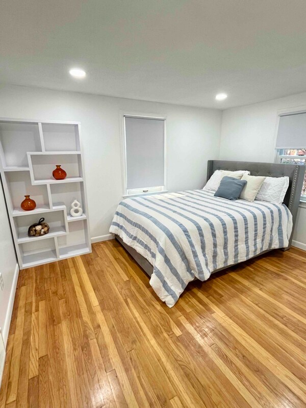 Foto del edificio - 8 Fresh Brook Rd