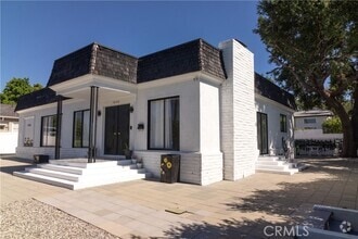 Building Photo - 14356 Greenleaf St