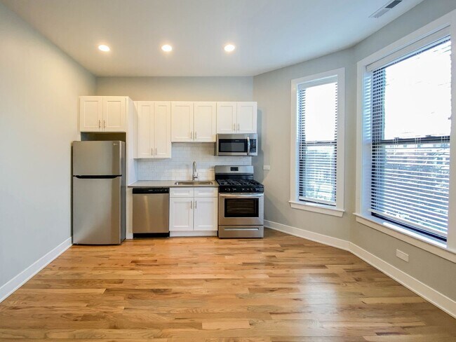 Foto del edificio - 2111 N Sedgwick St