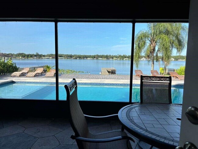 Building Photo - 3116 Tanglewylde Ave