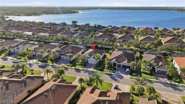 Foto del edificio - 9328 Fieldstone Ln