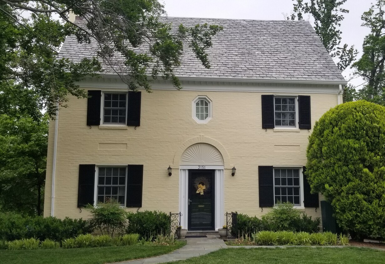 Exterior - 3151 Upland Ter NW