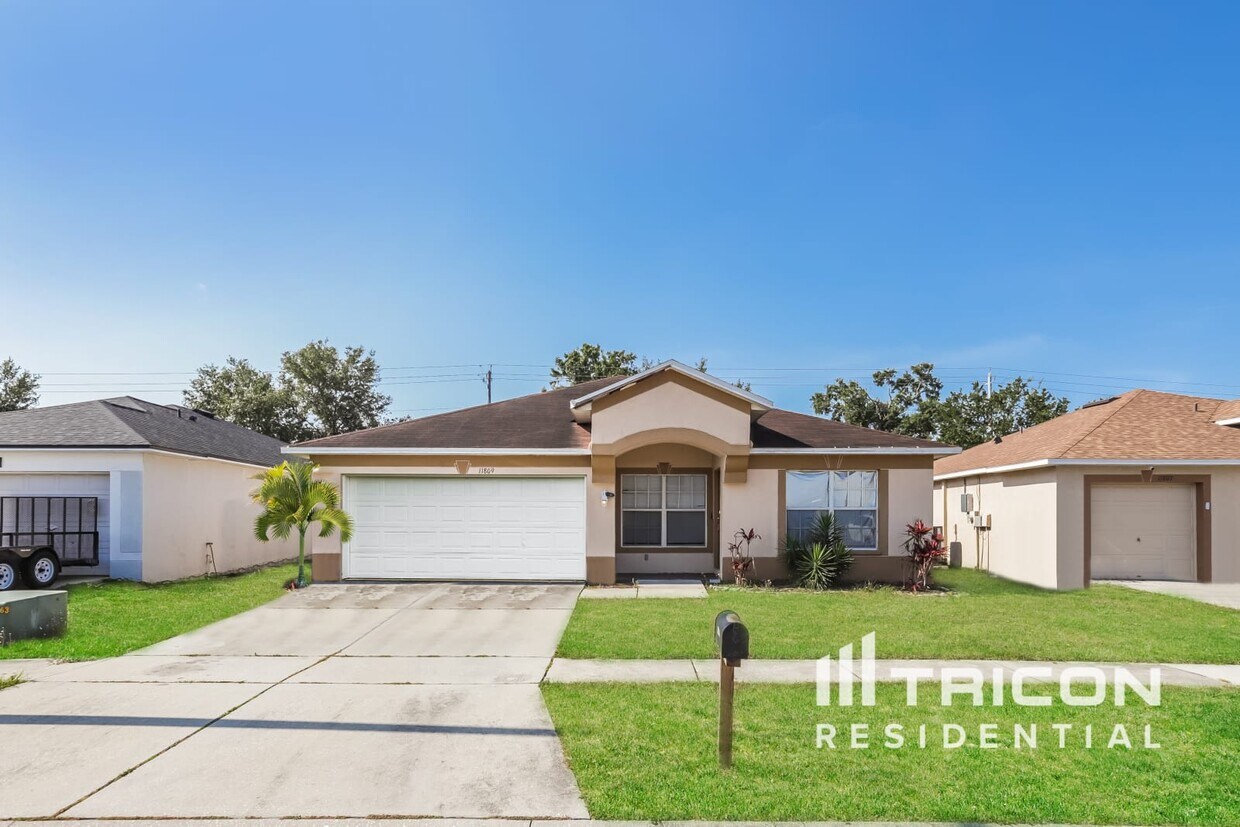 Foto principal - 11809 Brenford Crest Dr