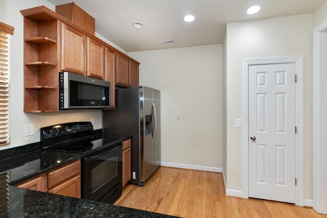 Building Photo - 3820 Yates Mill Trail