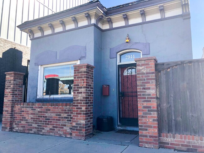 Front of the house! - 2944 Welton St