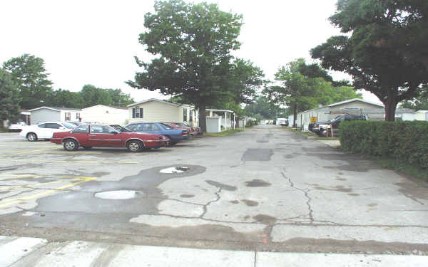 Foto del edificio - Brook Park Mobile Home Park