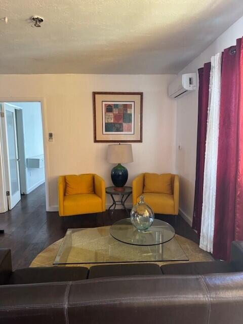 Foto del edificio - 545 SW 4th St