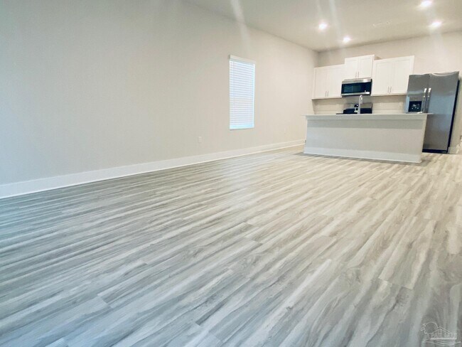 Foto del edificio - 9908 Starling Dr