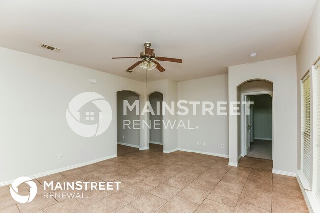 Building Photo - 233 Kennedy Dr