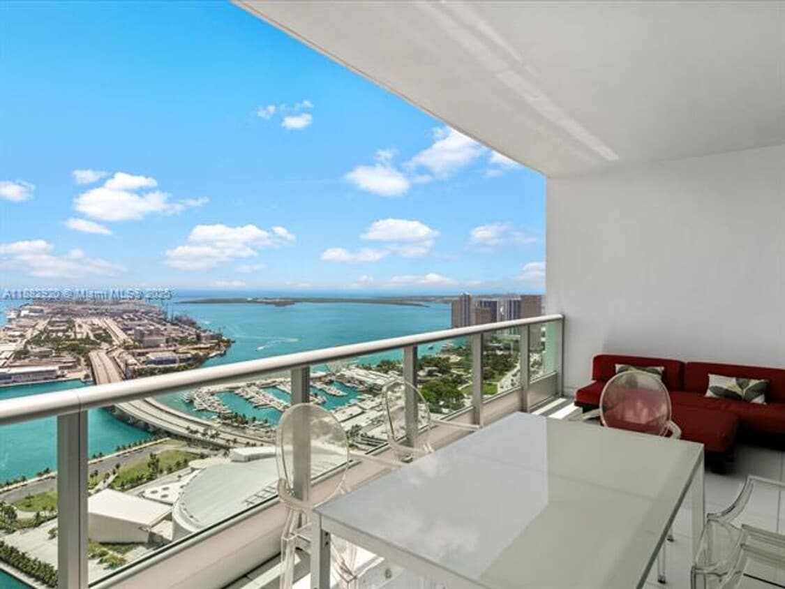 Photo - 900 Biscayne Blvd unit 5507 (A11882920)