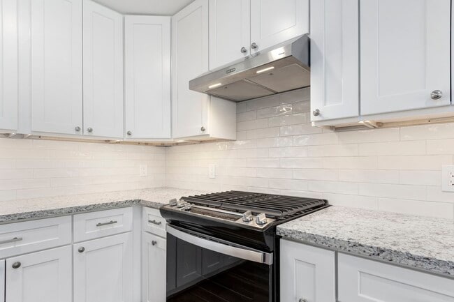 Foto del edificio - 10218 Moorberry Ln