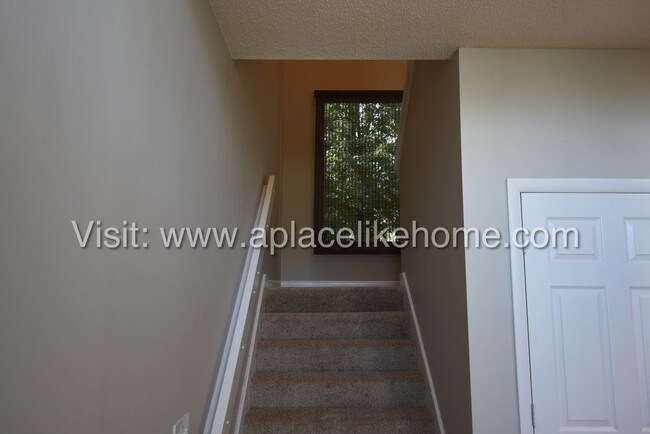 Foto del edificio - 11611 W 115th St Overland Park KS 66210