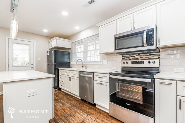 Building Photo - 812 Terrace View Dr