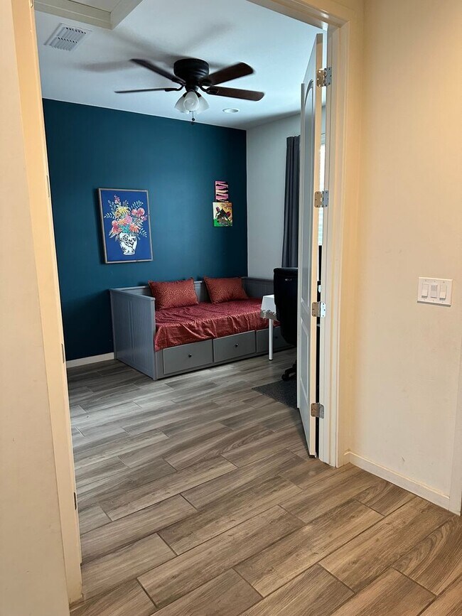 Foto del edificio - 3 Bedroom Single Family Home in Peoria