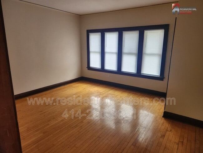 Building Photo - 1721 N 22nd St