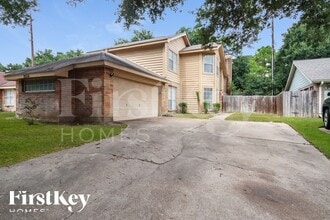 Building Photo - 8654 Pine Falls Dr