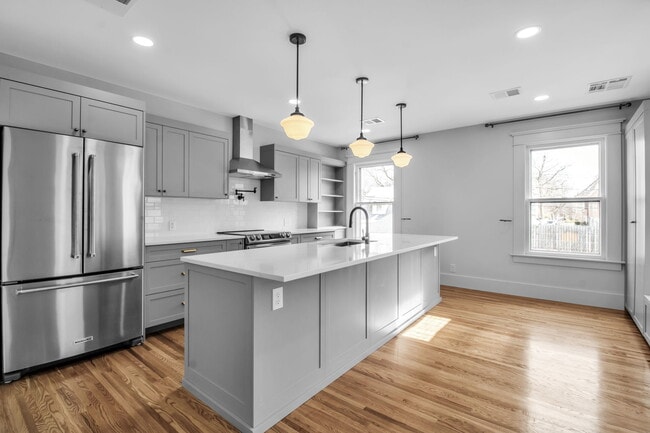 Building Photo - 349 Elmwood Ave
