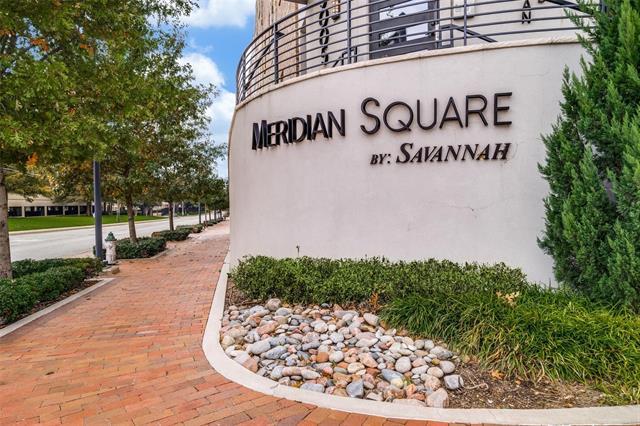Foto del edificio - 5015 Meridian Ln