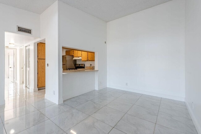 Photo - 3612 Alder Dr Apartment