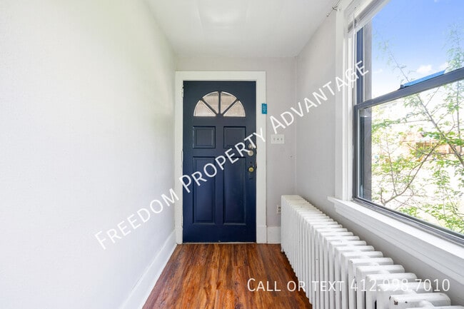 Building Photo - 3517 Drebert Ave