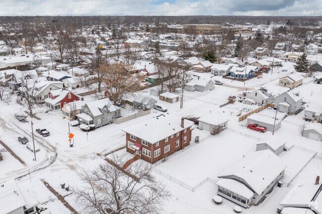 Aerial Photo - Emerson Apartments