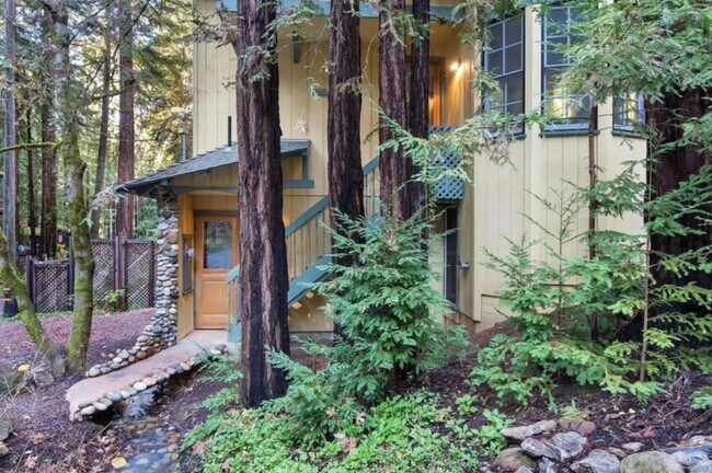 Foto del edificio - 15328 Glandy Glen Ln