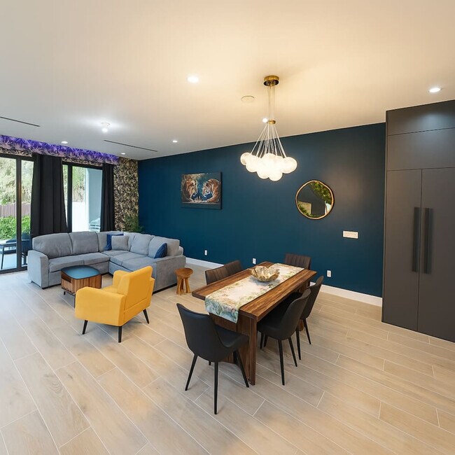 Foto del edificio - 1812 Miami Rd