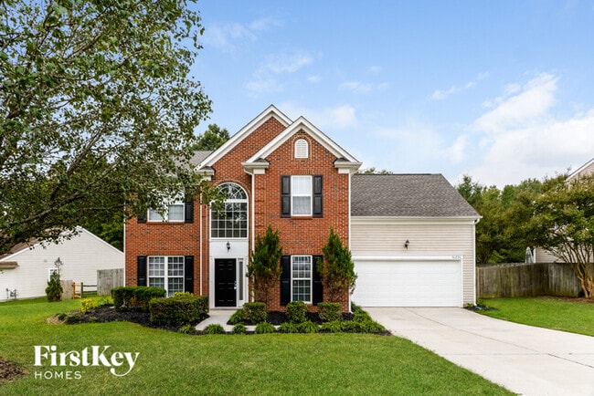 Building Photo - 16226 Greybriar Forest Ln