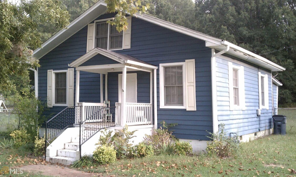 Primary Photo - 6 Emory St