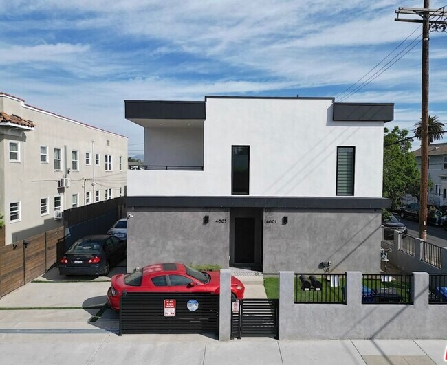 Foto del edificio - 1845 Vineyard Ave