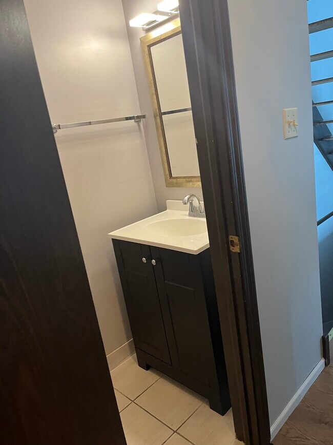 Foto del edificio - 430 Inverrary Ln