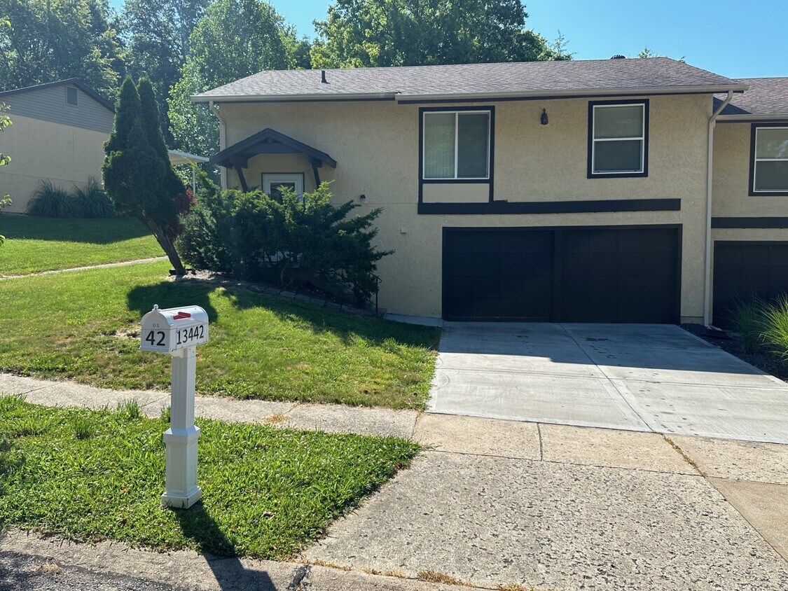 Primary Photo - 13442 Woodstile Ct