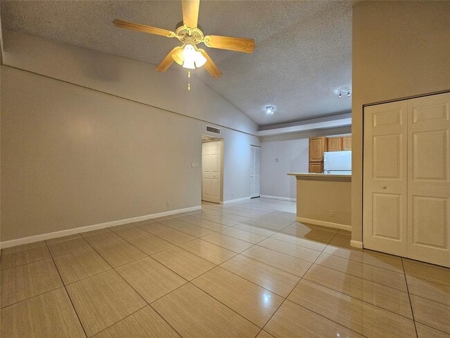 Building Photo - 651 Lyons Rd