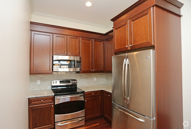 Interior Photo - The Washington