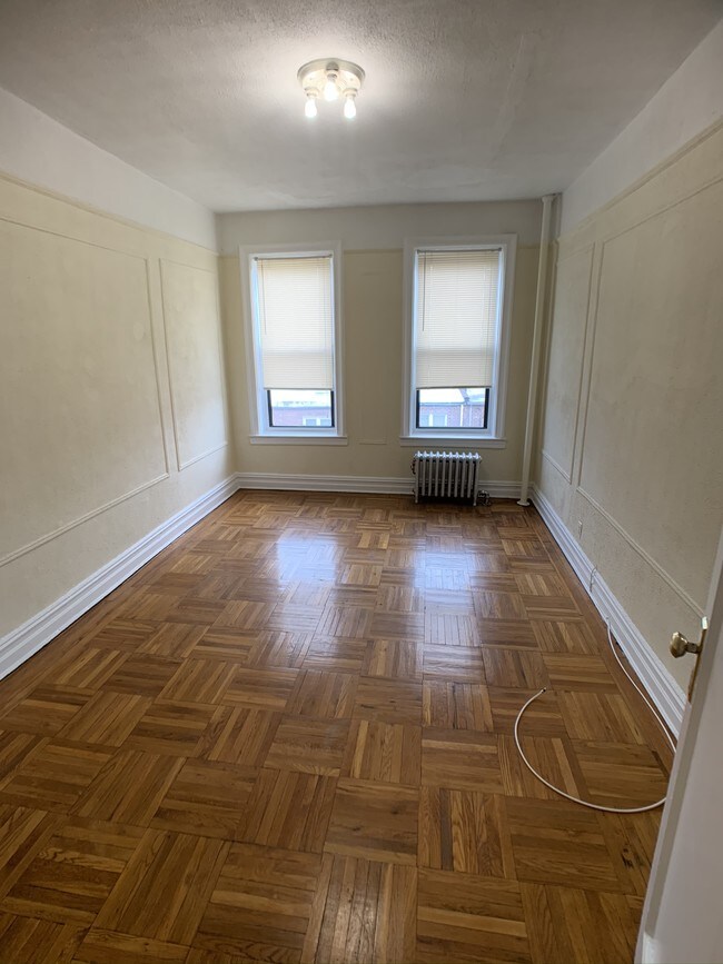 Foto del edificio - 1115 63rd St