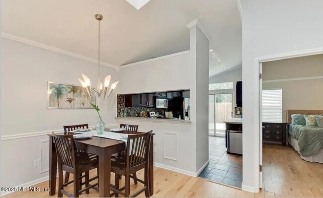 Foto del edificio - 1420 Eastwind Dr