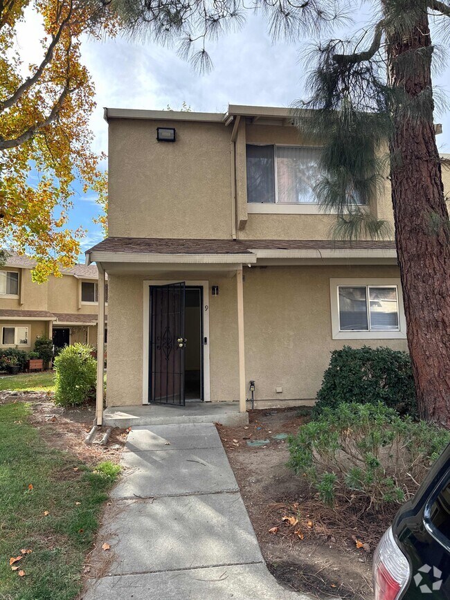 Apartments For Rent in Suisun City CA with Yard 1 Rentals