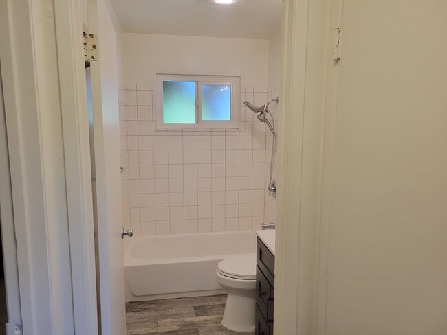 Building Photo - 783 Humboldt St