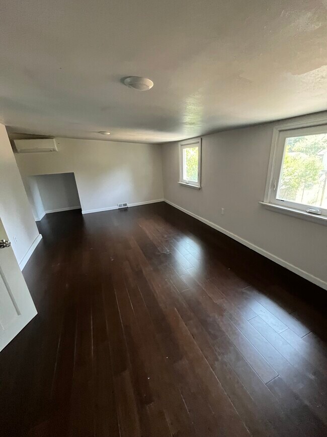 Foto del edificio - 10909 Linden Ave N