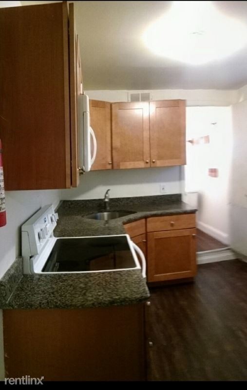 Building Photo - 3 br, 1 bath House - 524 Norris St