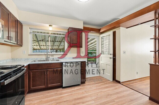 Foto del edificio - 4176 Beechgrove Dr