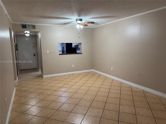 Building Photo - 10865 SW 112th Ave