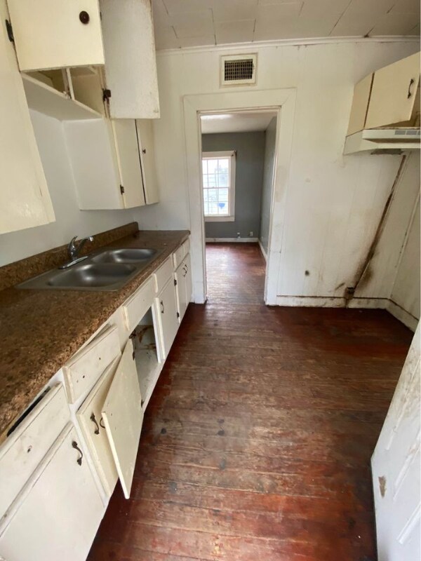 Building Photo - 412 Culverhouse St